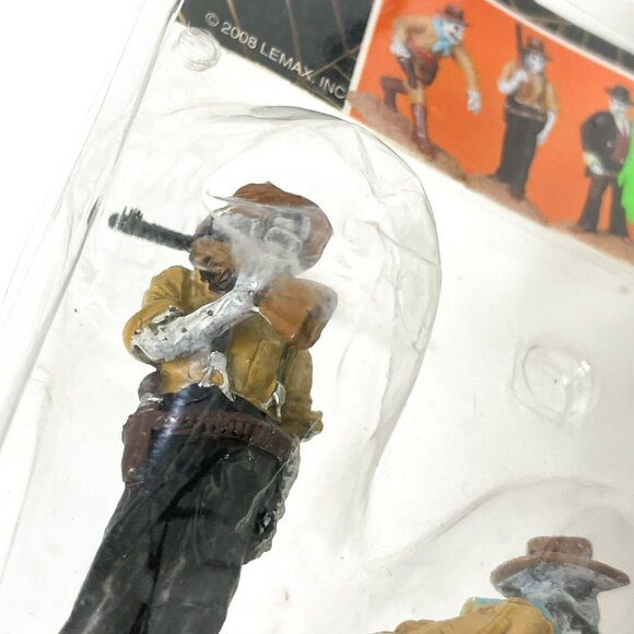 2008 Lemax Spooky Town Ready For Action Halloween Resin Figure #82533 Figurines - Picture 6 of 7